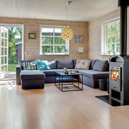 Feriehus Tian - From The Sea By Interhome