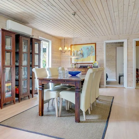 Feriehus Tian - From The Sea By Interhome